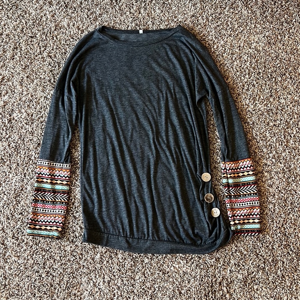 Lightweight grey sweater with button/sleeve accents size M